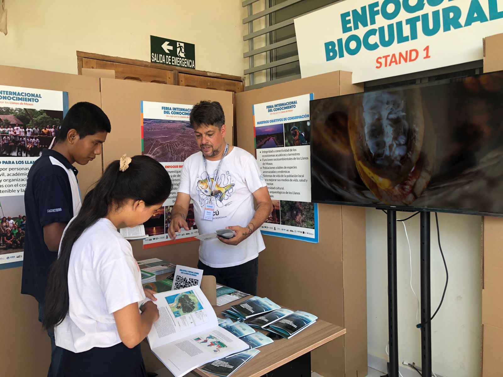 Exposiciones sobre diferentes ejes temáticos. Foto: Cristina Pabón / WCS.