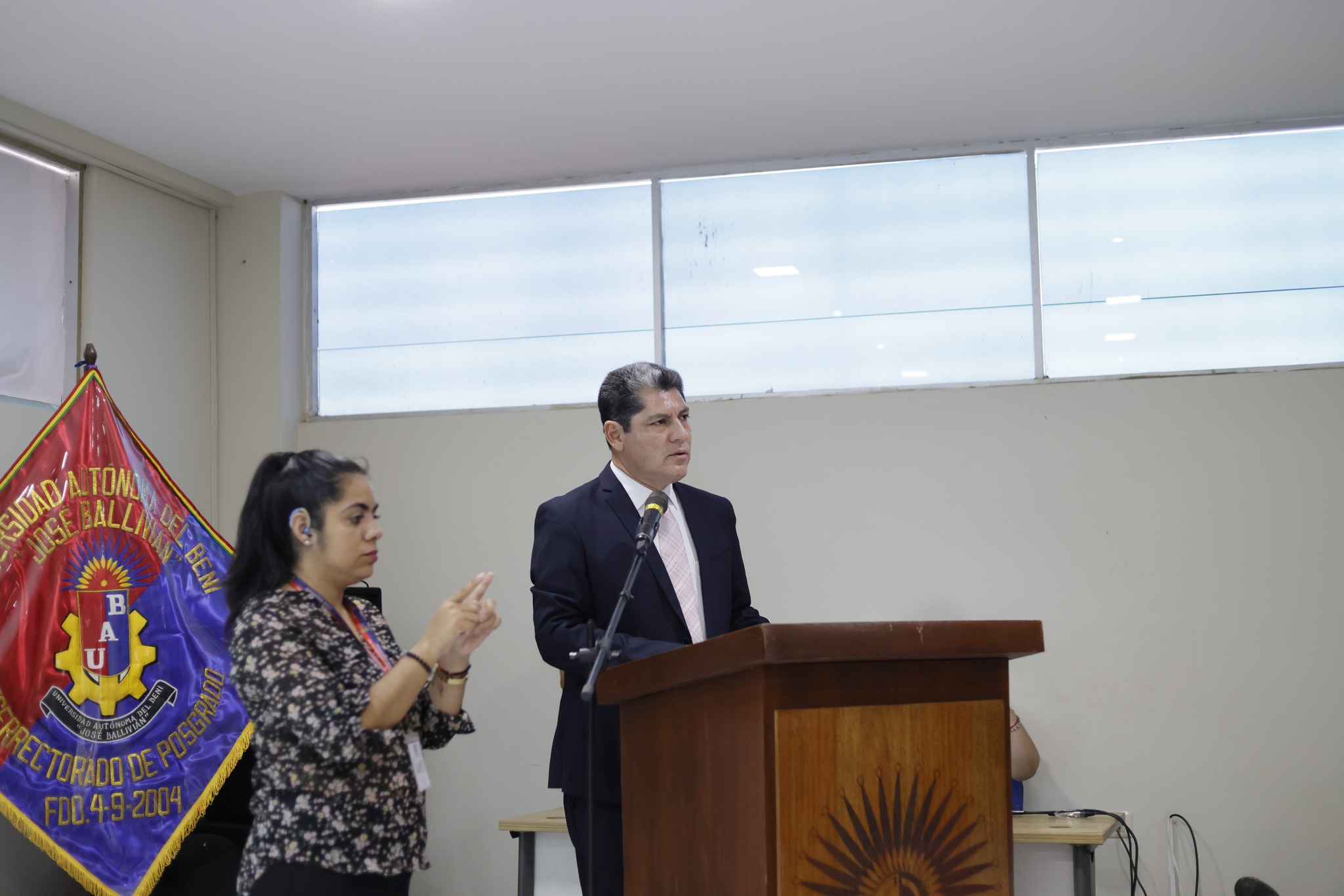 Jesús Egüez, Rector de la UAB-JB, en la inauguración. Foto: Diego Im / WCS.